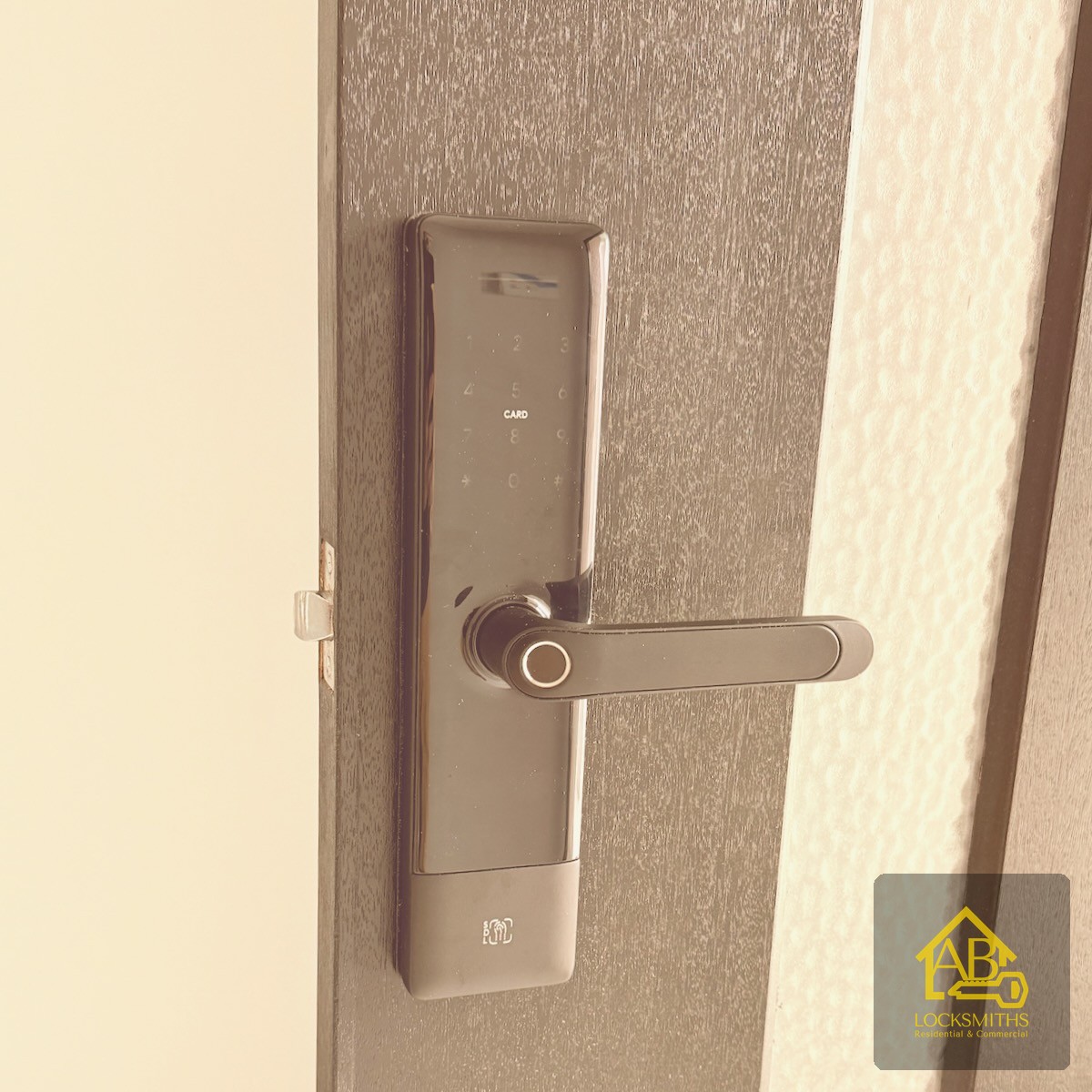 Dark keypad smart lock